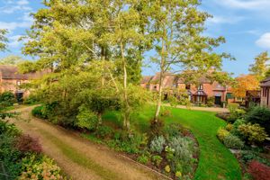 Bearwater Gardens- click for photo gallery